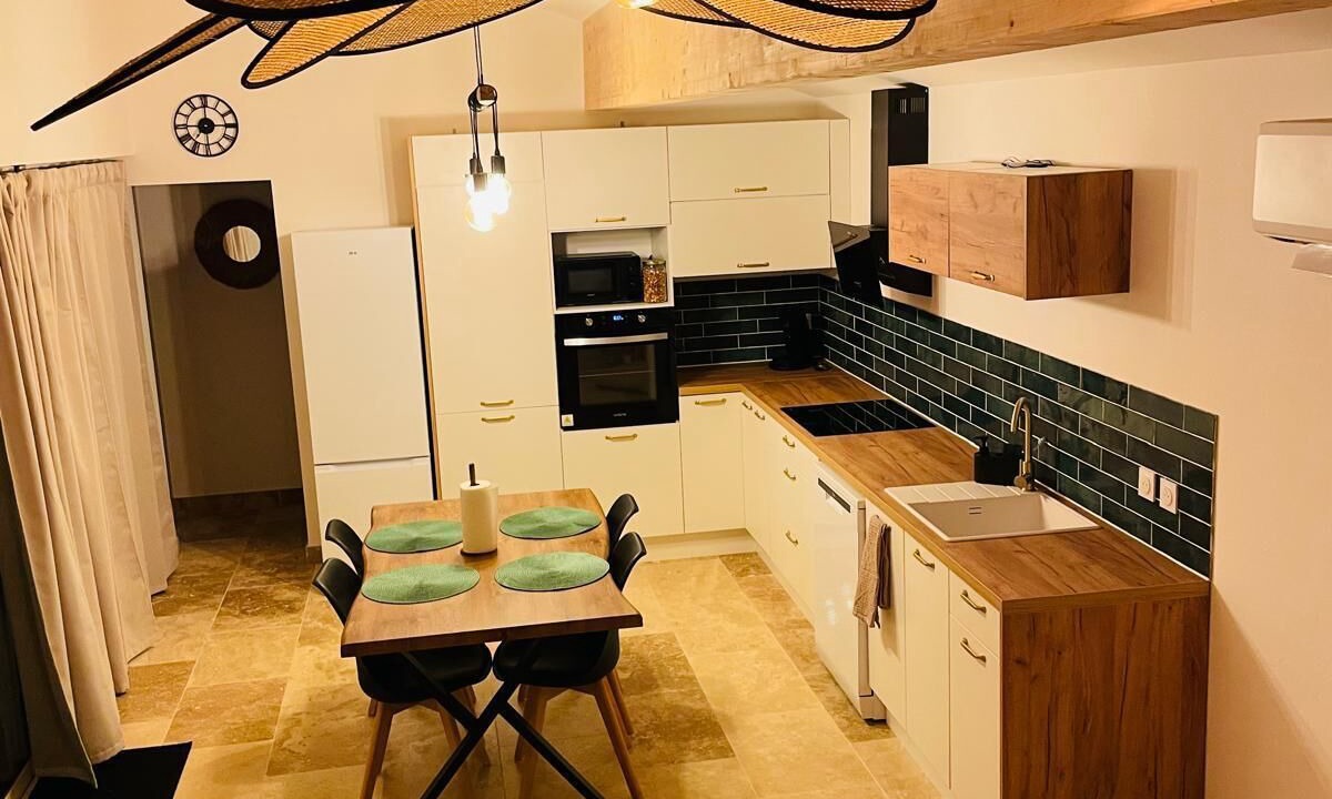 Photo of Kitchen in Tourbes