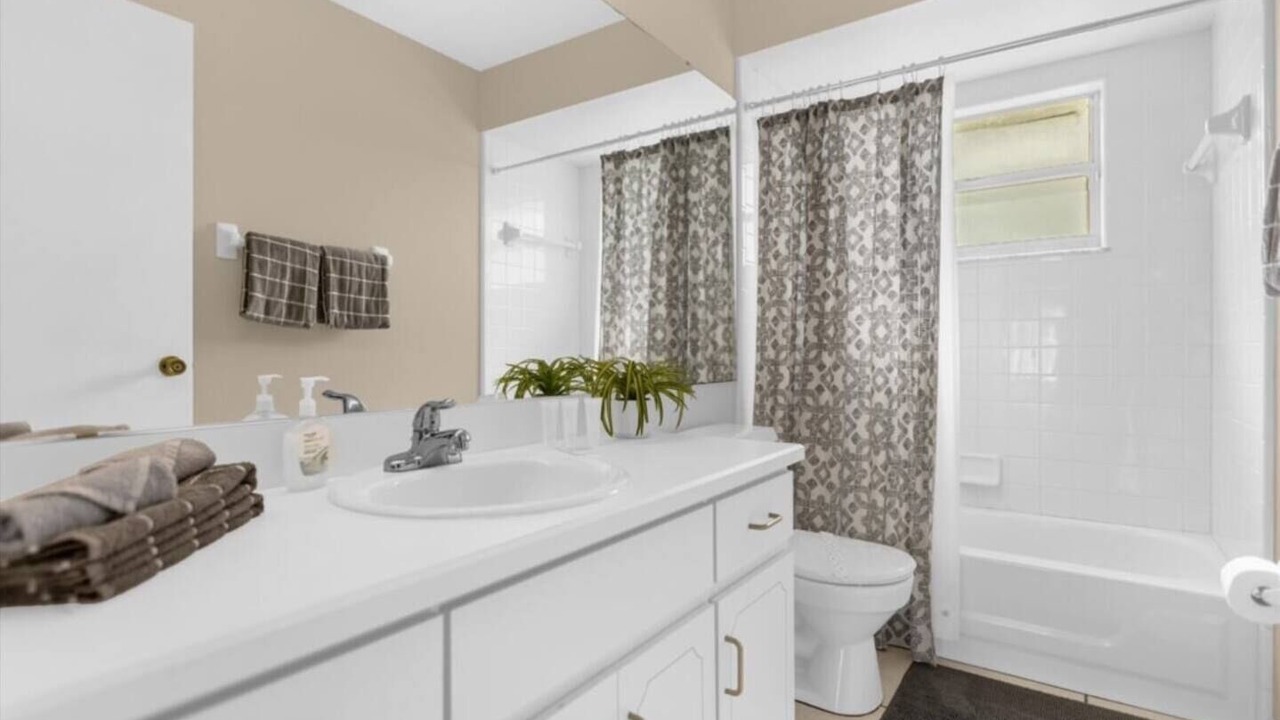 Photo of Bathroom in Indian Ridge