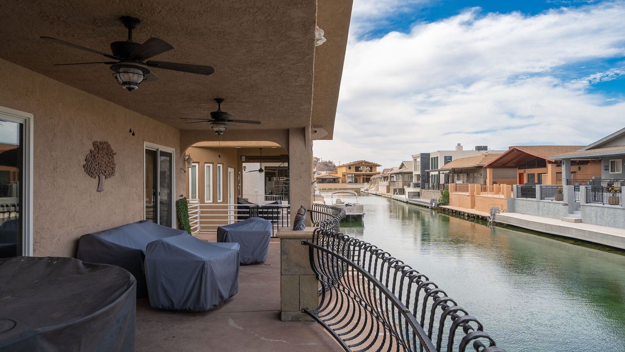 Photo of Patio Balcony in Moovalya Keys