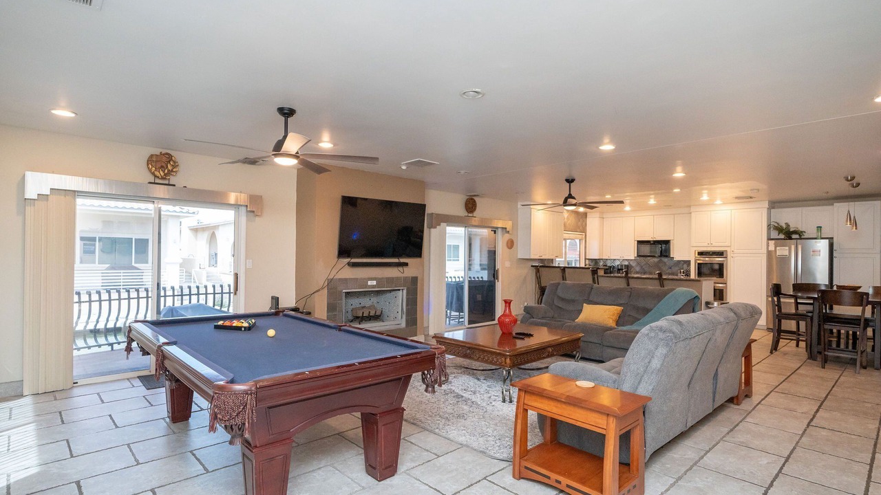 Photo of Livingroom in Moovalya Keys