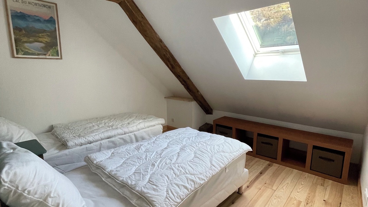 Photo of Bedroom in Beost