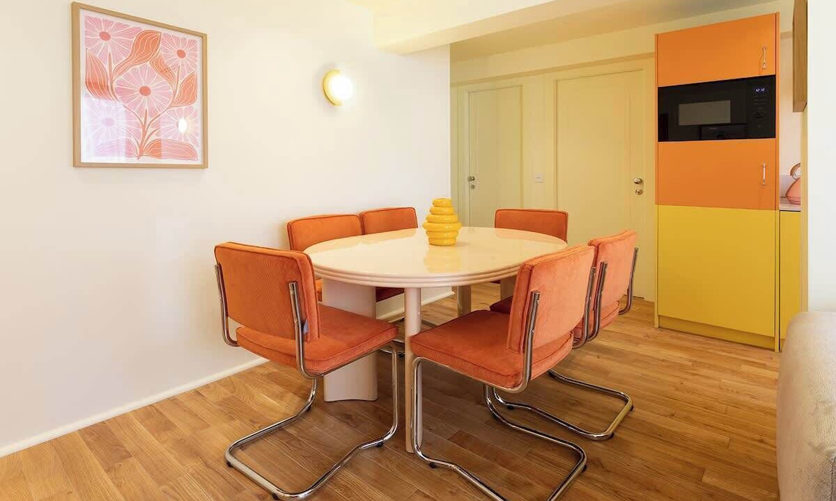 Photo of Others in 8th Arrondissement