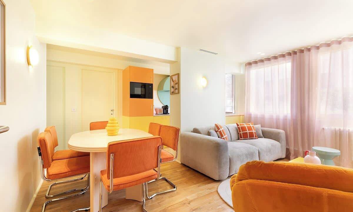 Photo of Others in 8th Arrondissement