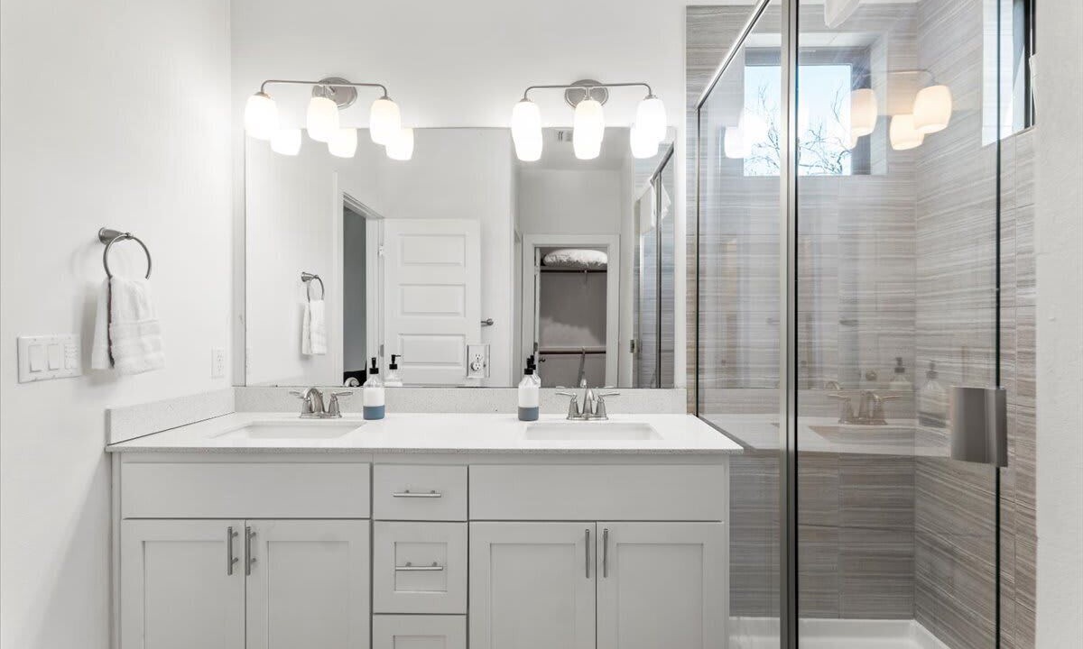 Photo of Bathroom in Windsor Park