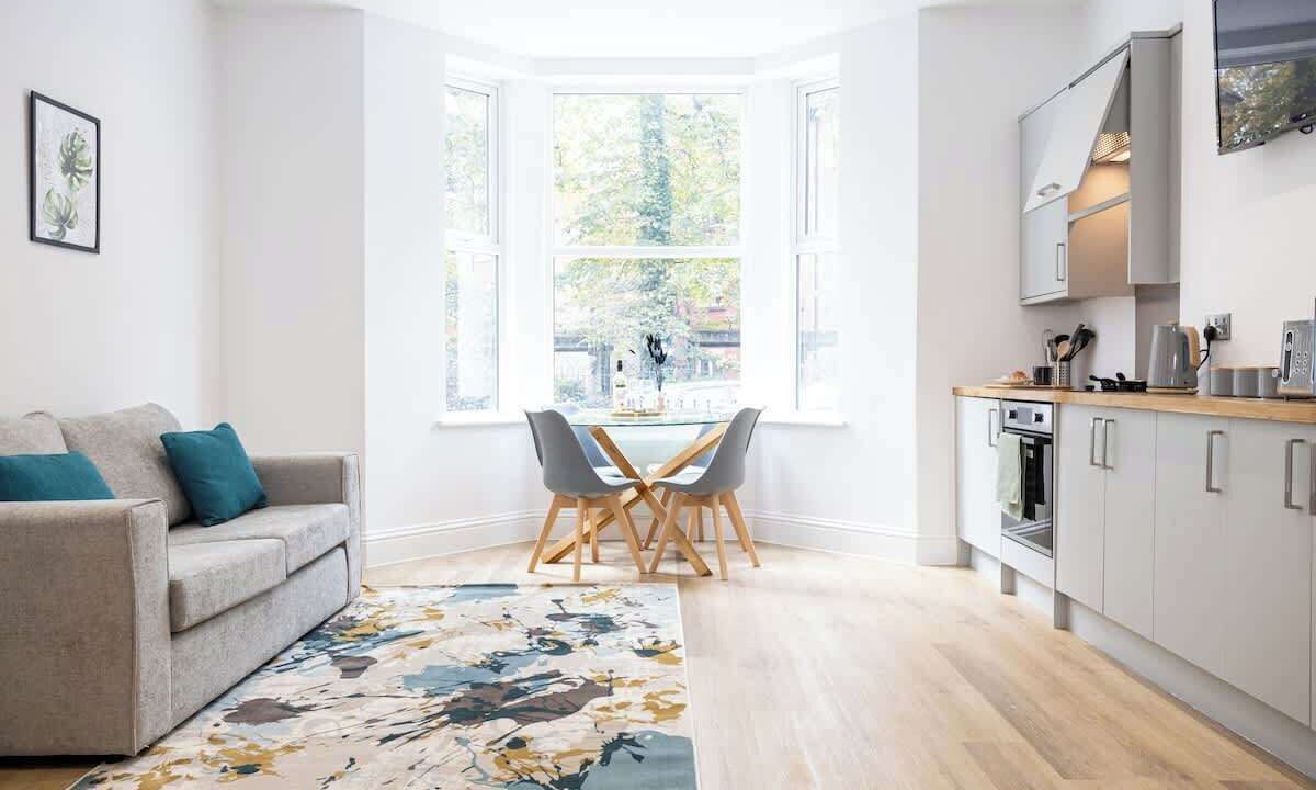 Photo of Livingroom in Little Hulton