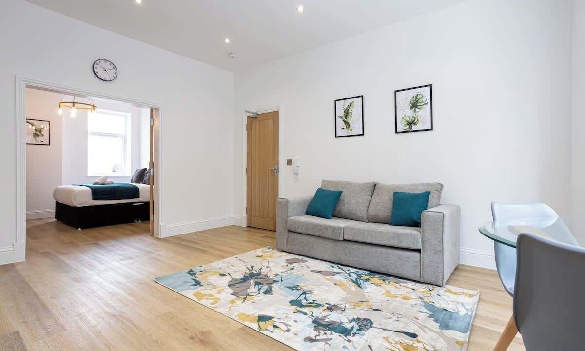 Photo of Livingroom in Little Hulton