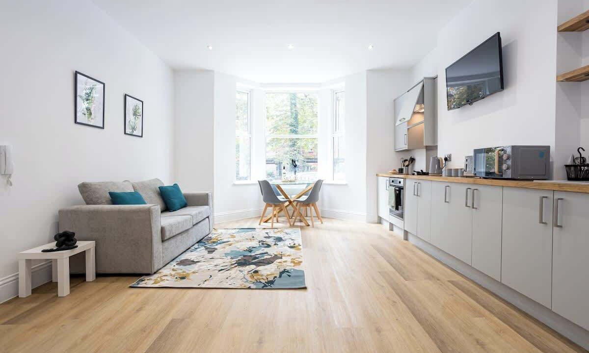 Photo of Others in Little Hulton