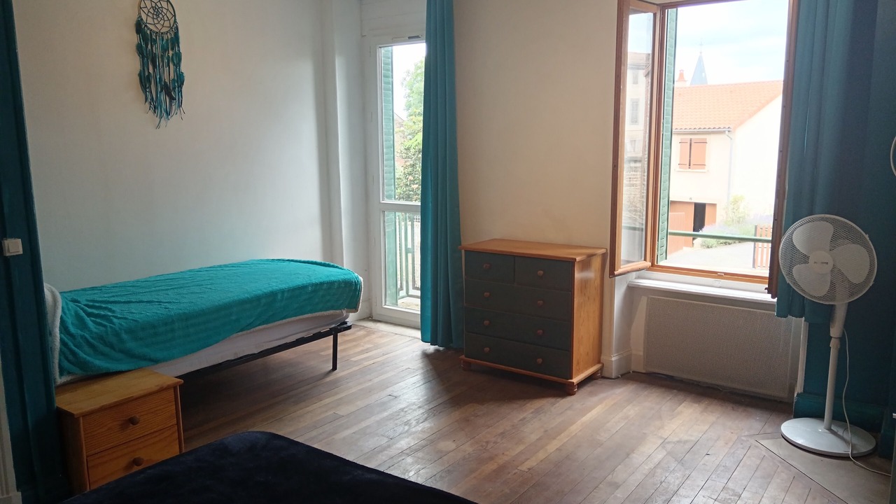 Photo of Bedroom in Javaugues