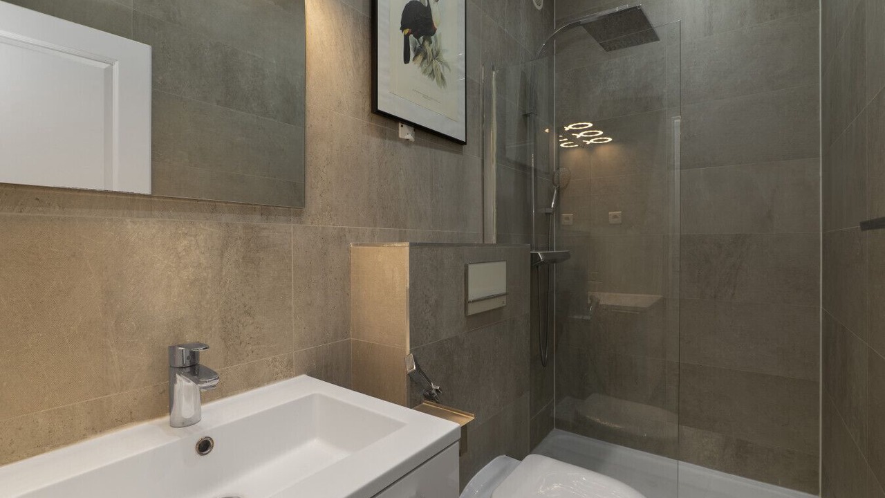 Photo of Bathroom in Chaillot