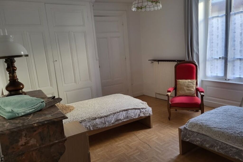 Photo of Bedroom in Albigny-sur-Saone