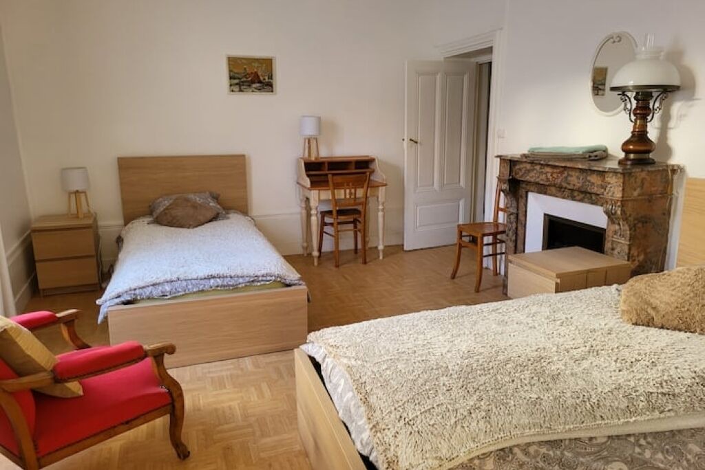 Photo of Bedroom in Albigny-sur-Saone