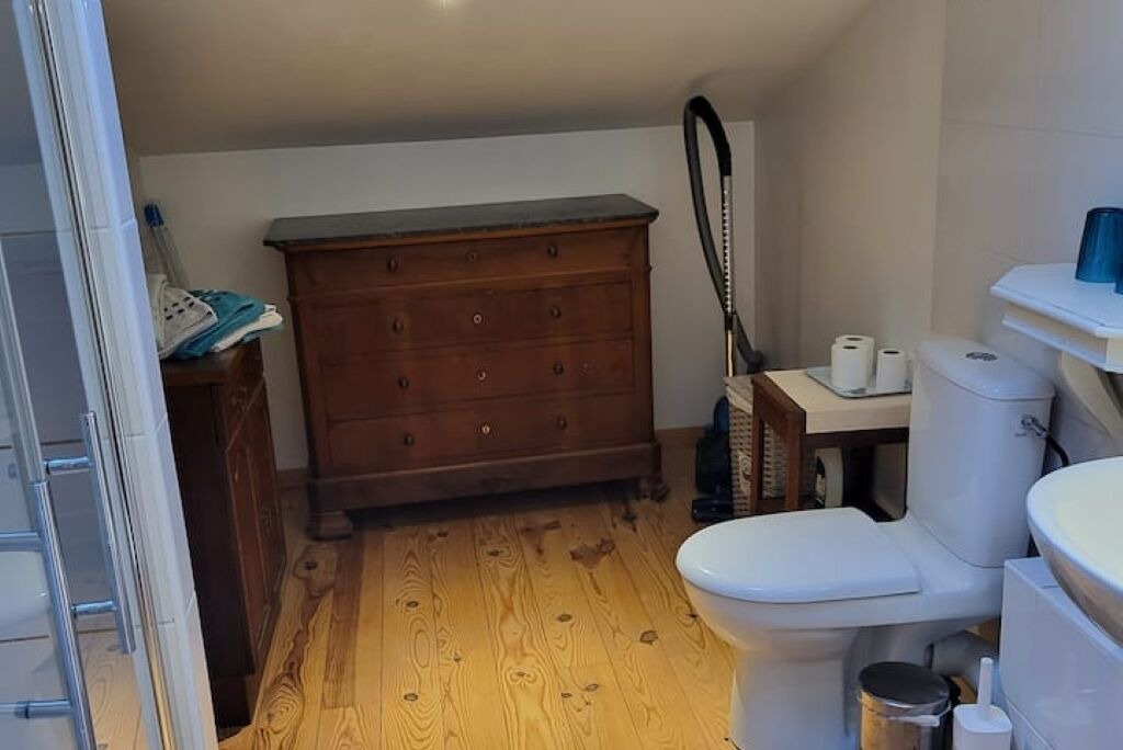 Photo of Bathroom in Albigny-sur-Saone