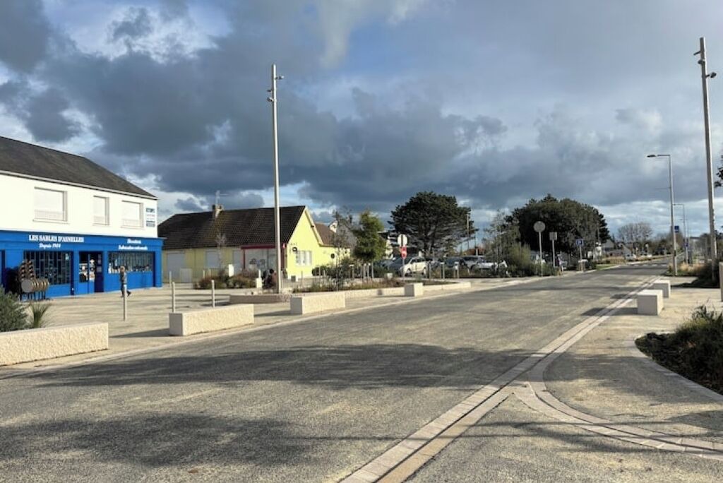 Photo of Others in Asnelles