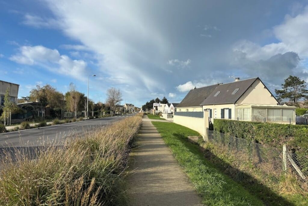 Photo of Others in Asnelles