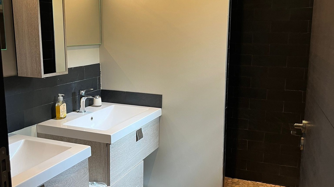 Photo of Bathroom in Chaponost