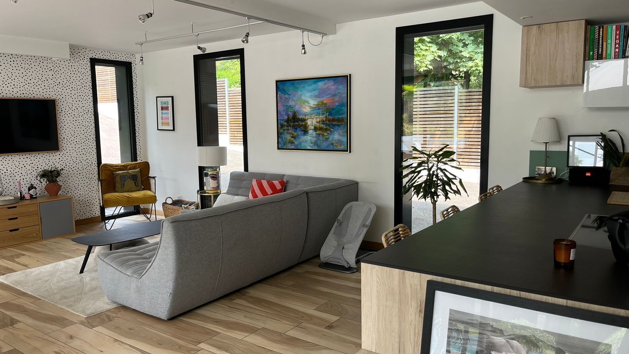 Photo of Livingroom in Chaponost