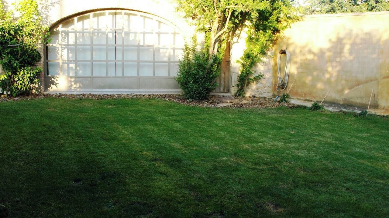 Photo of Outdoor in Riumors