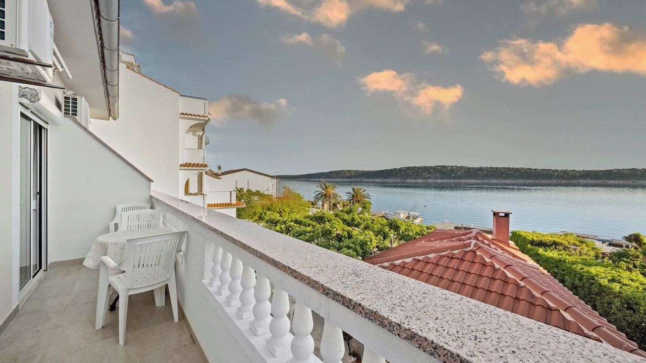 Photo of Patio Balcony in Rab