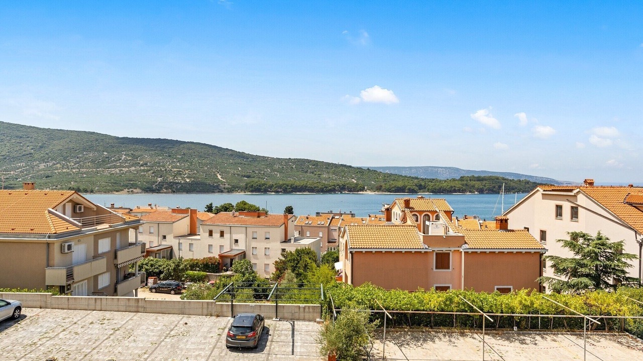Photo of Outdoor in Cres