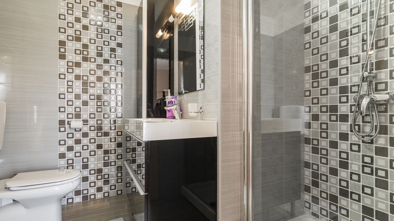 Photo of Bathroom in Rogocana