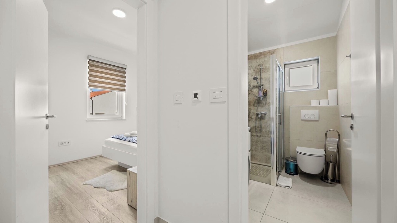 Photo of Bathroom in Cres