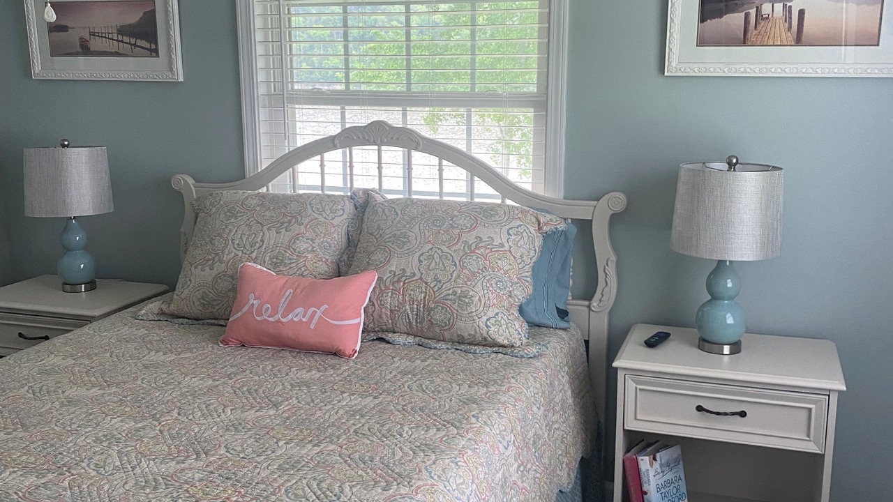 Photo of Bedroom in Oak Grove