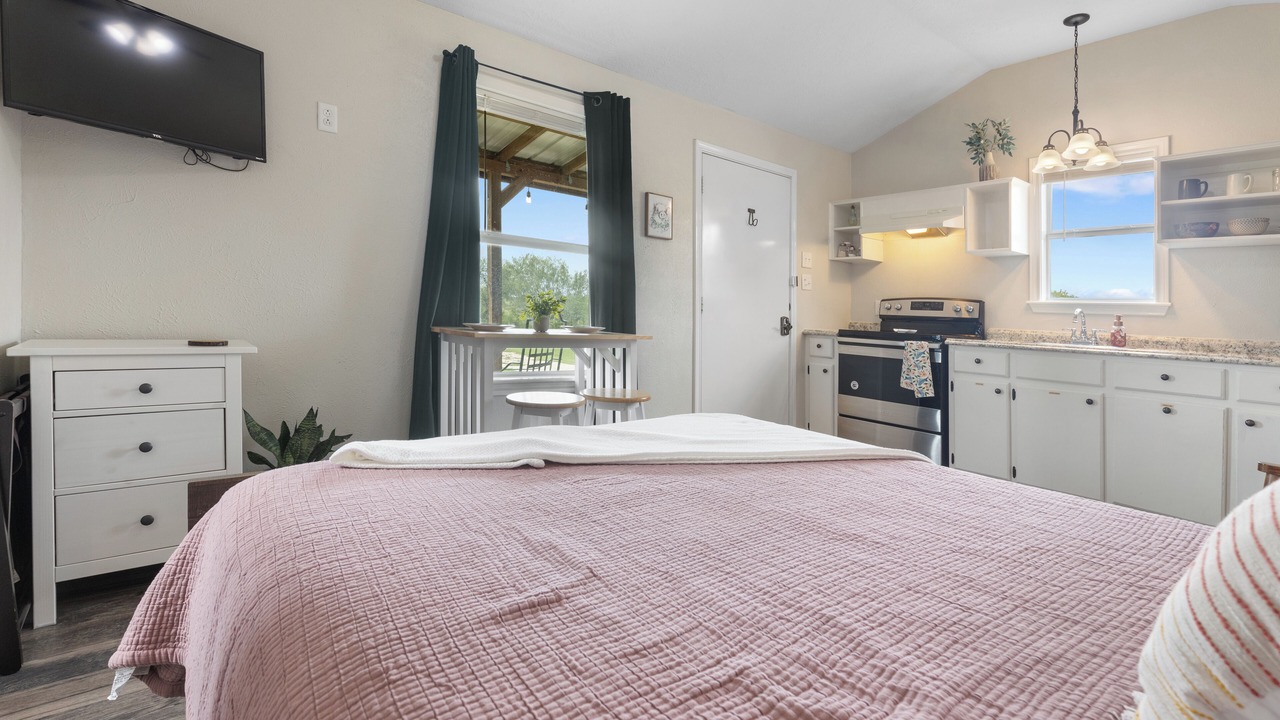 Photo of Bedroom in Prairie Lea