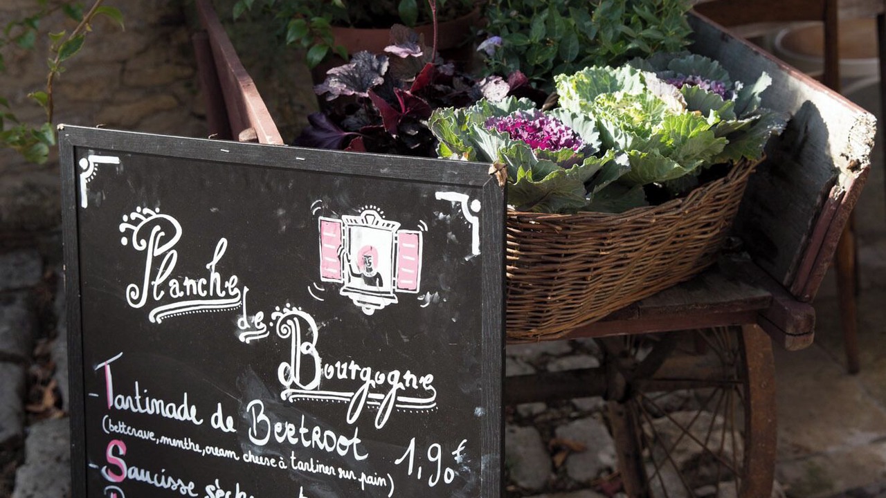 Photo of Others in Flavigny-sur-Ozerain