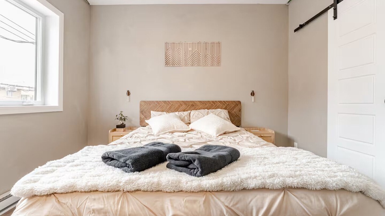 Photo of Bedroom in Lachine