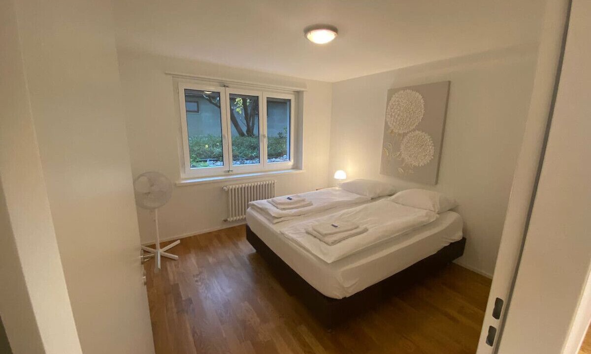 Photo of Bedroom in Hirslanden