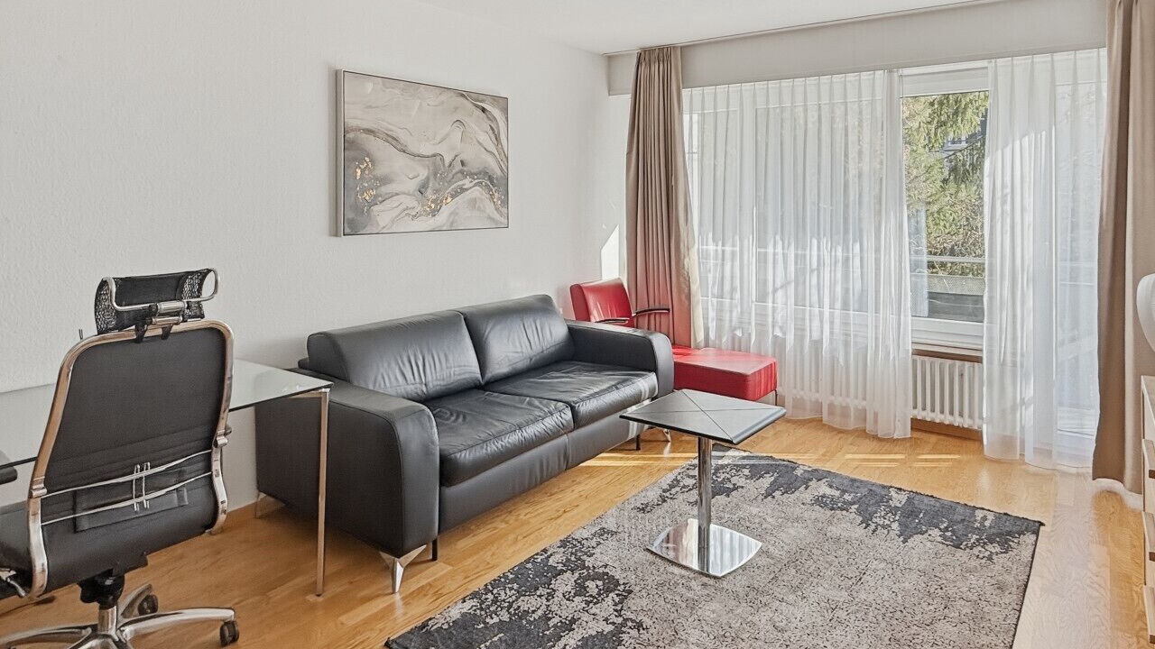 Photo of Livingroom in Hirslanden