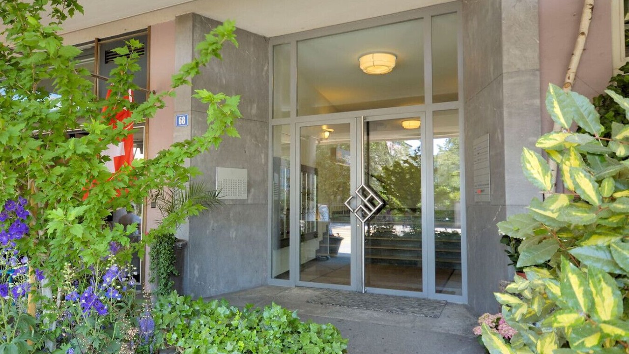 Photo of Outdoor in Center