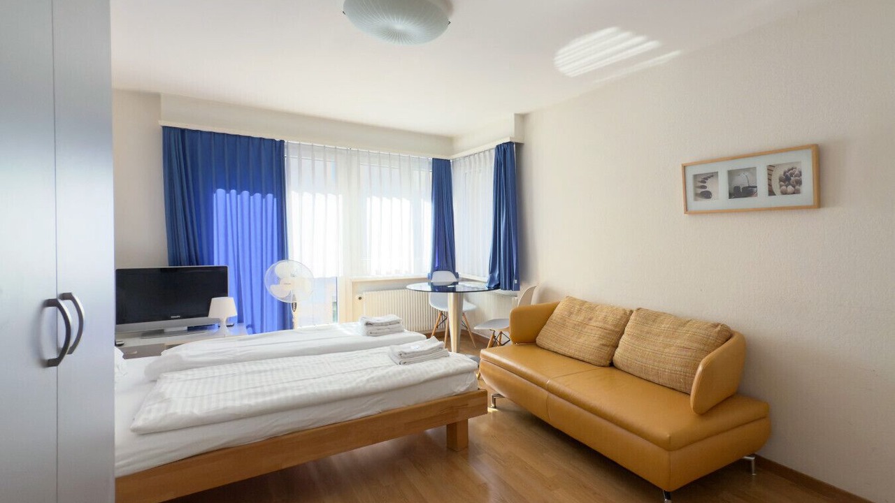 Photo of Bedroom in District 6