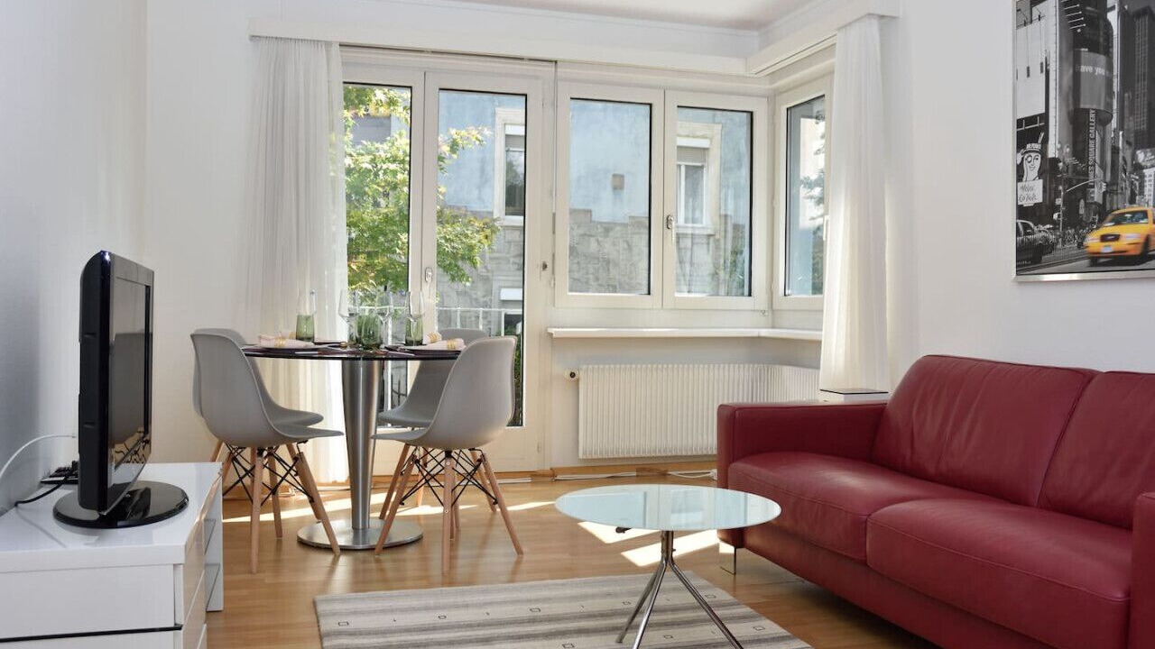 Photo of Livingroom in District 6