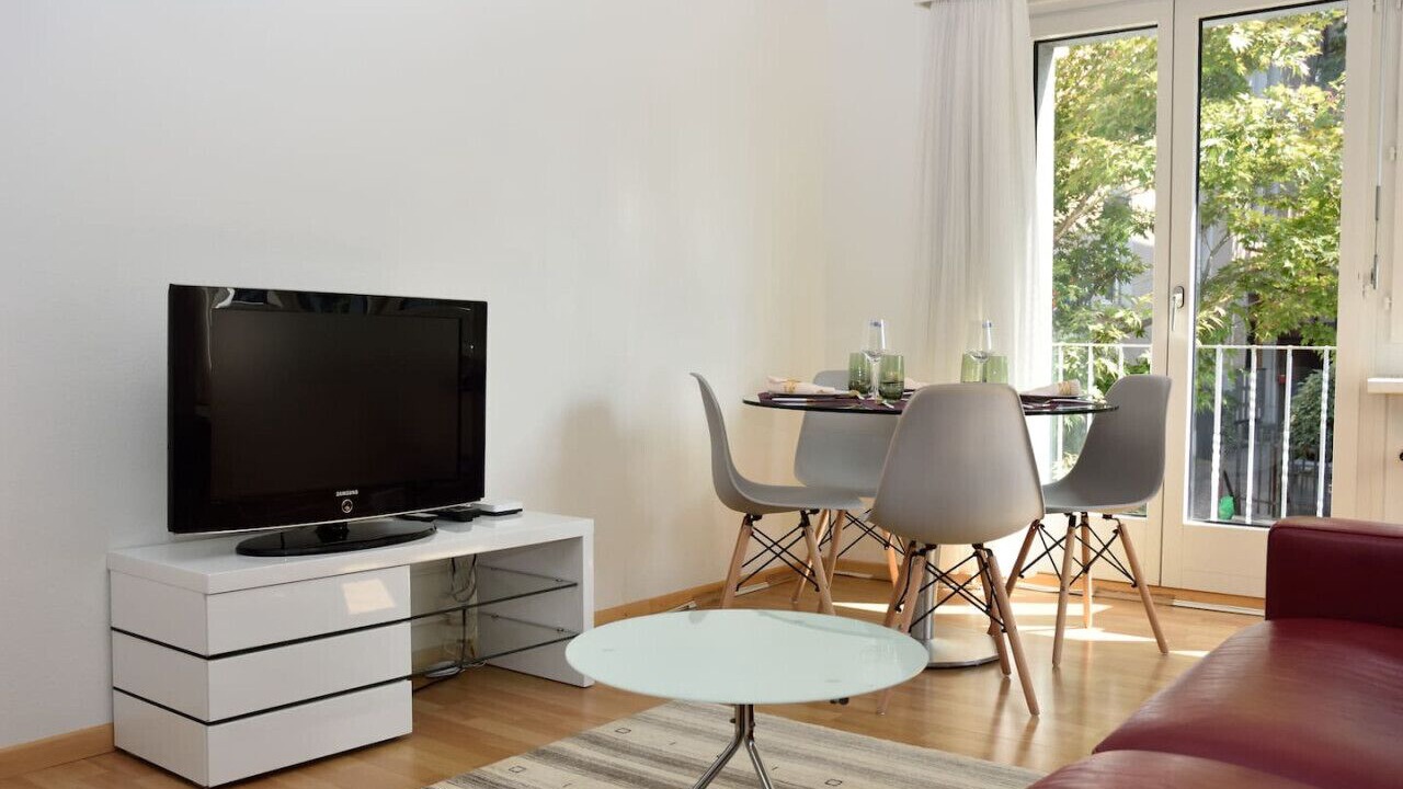 Photo of Livingroom in District 6