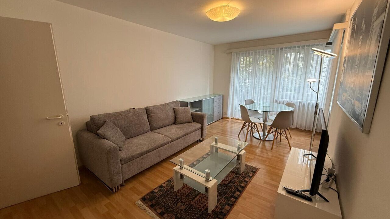 Photo of Livingroom in District 6