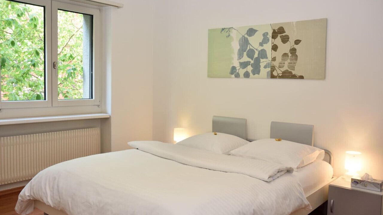 Photo of Bedroom in District 6