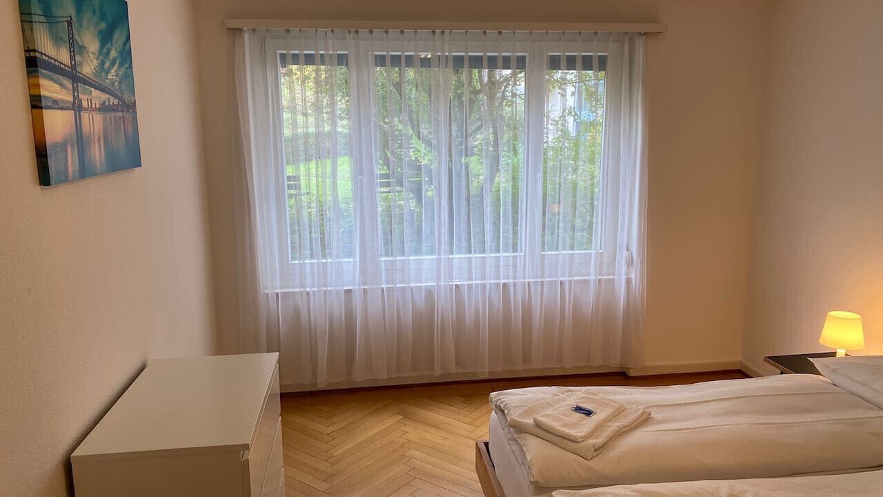 Photo of Bedroom in District 6