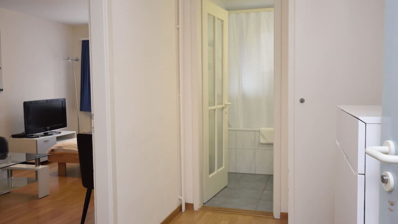 Photo of Bedroom in District 6