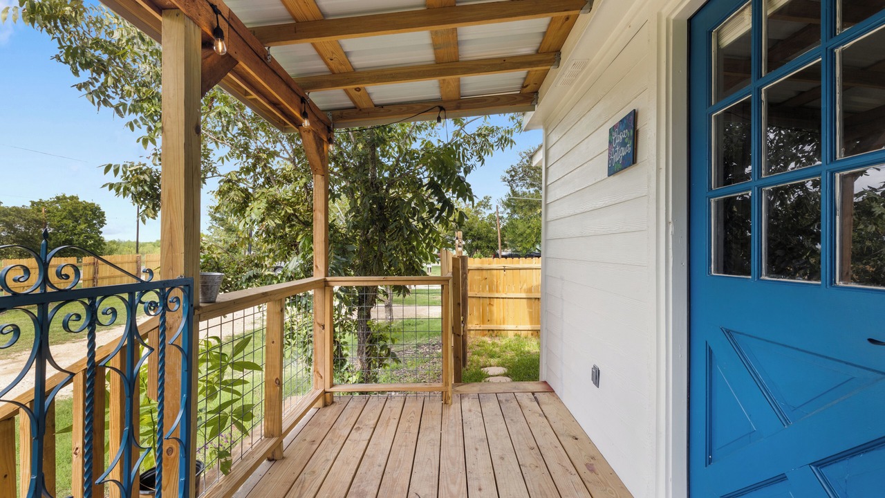 Photo of Patio Balcony in San Marcos