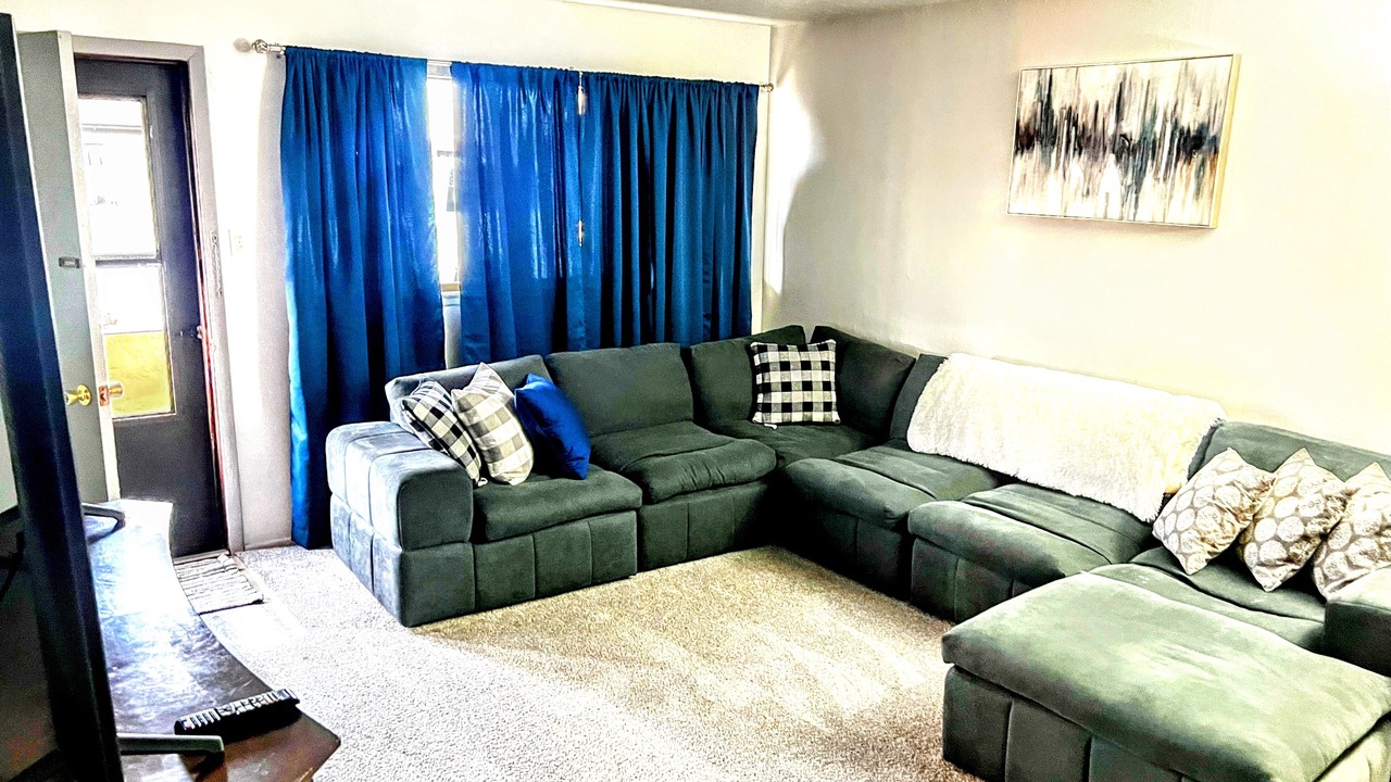 Photo of Livingroom in Farmington