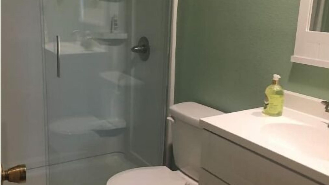 Photo of Bathroom in Burton