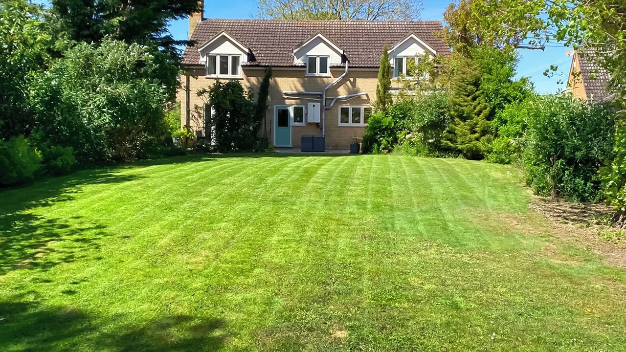 Photo of Outdoor in March