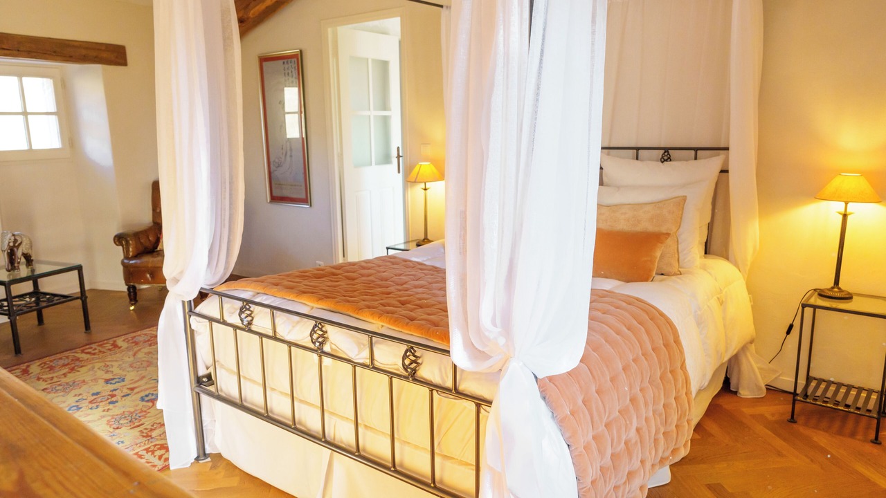 Photo of Bedroom in Redortiers