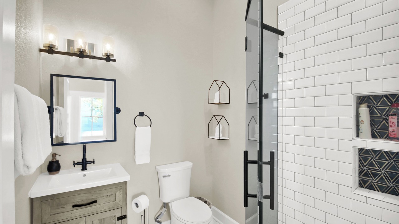 Photo of Bathroom in Southtown