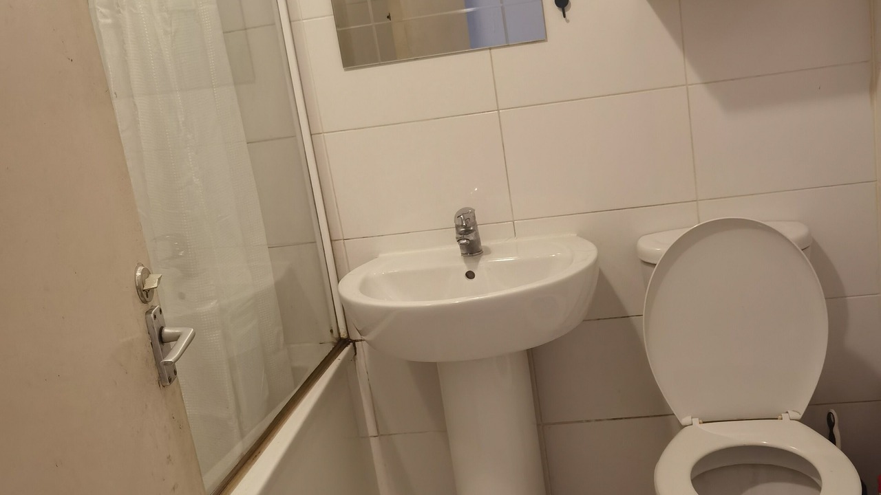 Photo of Bathroom in North Glasgow
