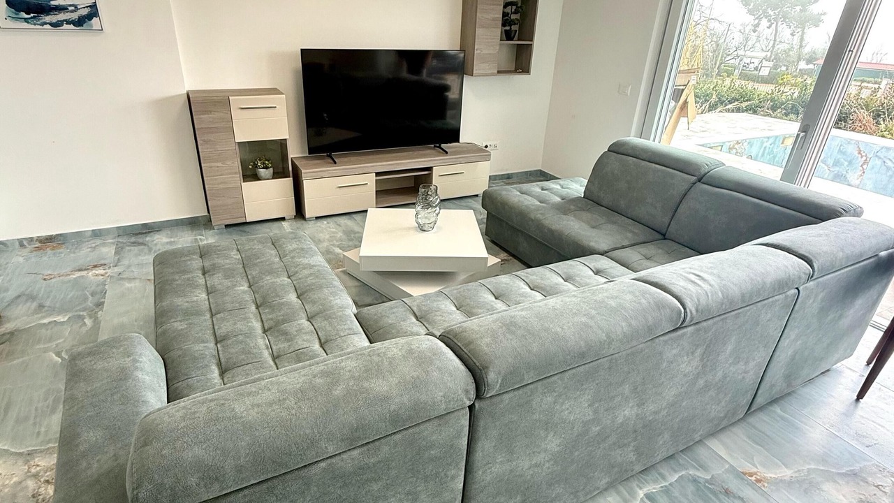 Photo of Livingroom in Mali Maj
