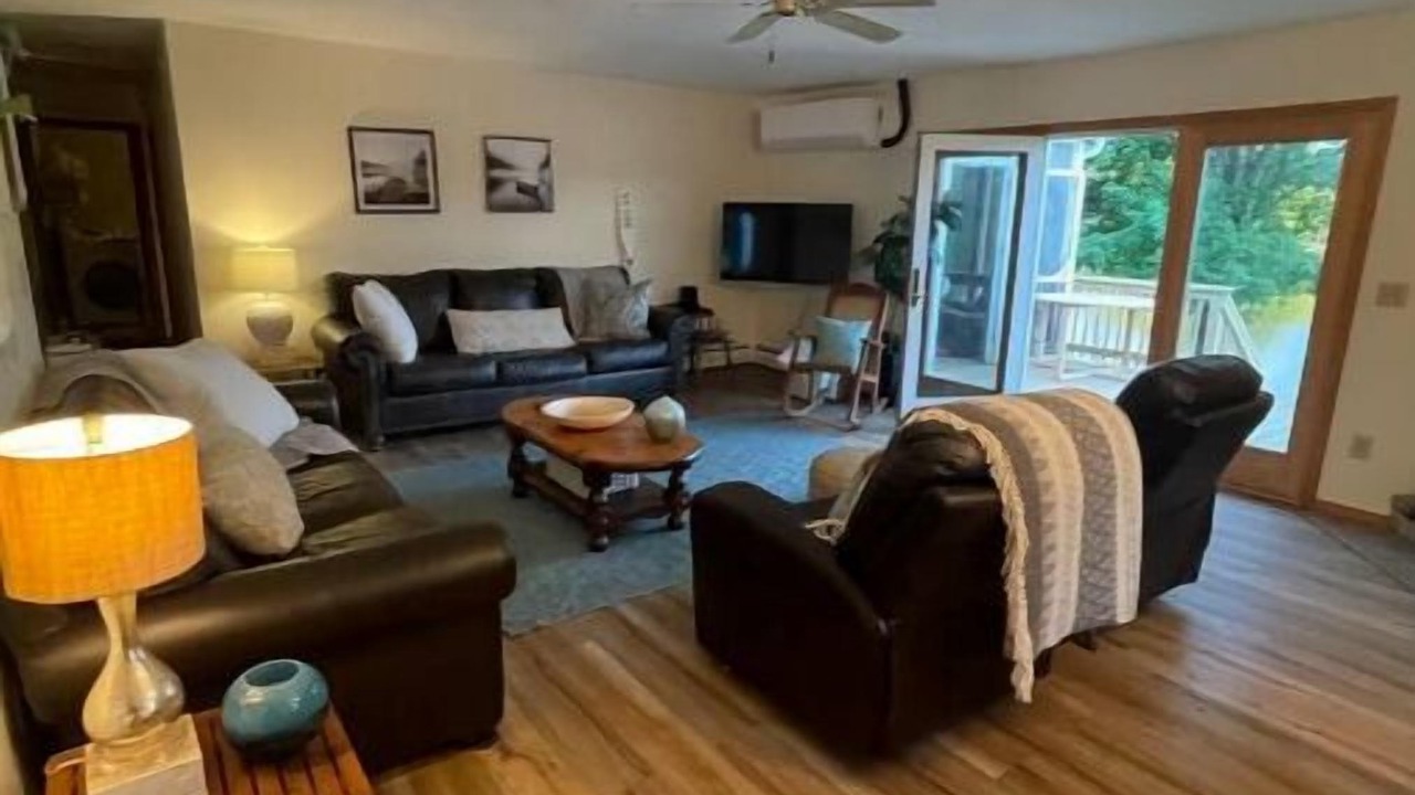 Photo of Livingroom in Barnstead