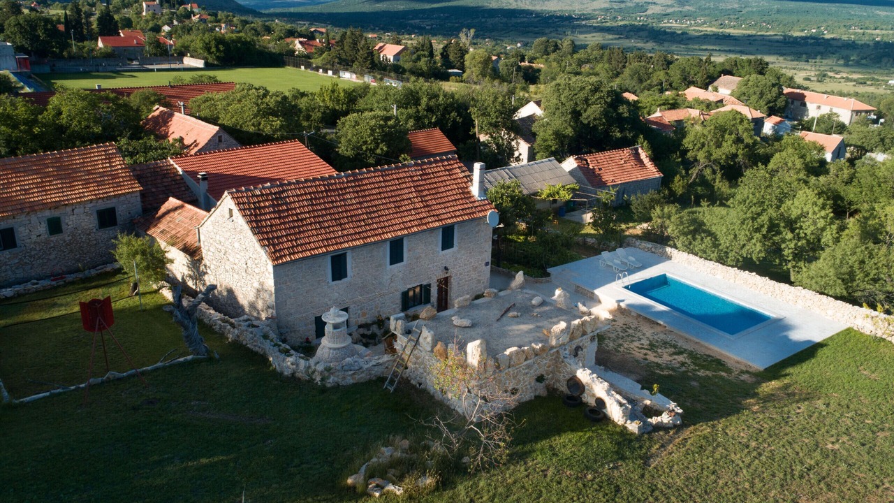 Photo of Outdoor in Drnis