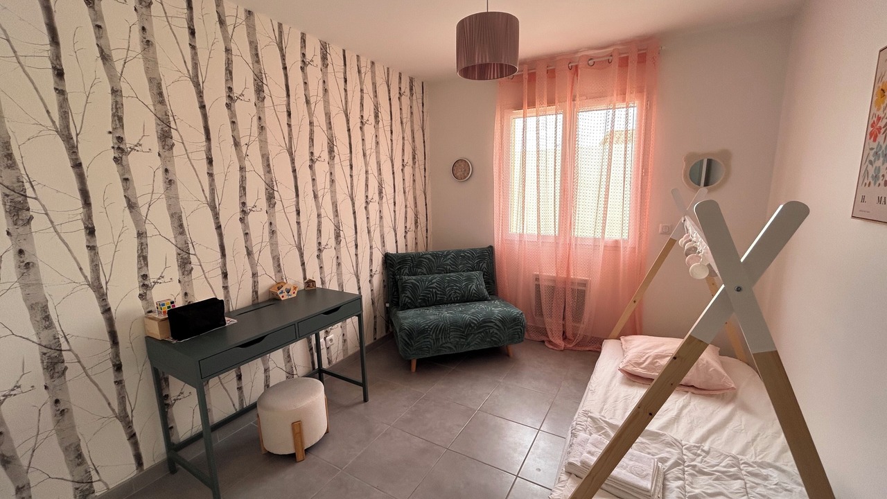 Photo of Bedroom in Saint-Gilles